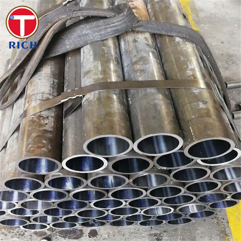 DIN 17121 RSt 37-2 Yapısal çelik iş için dikişsiz yuvarlak borular dikişsiz dairesel çelik borular