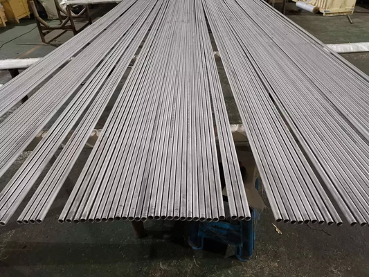 İyi bir fiyat. ASTM A213 TP304 TP316 Dikişsiz Çelik Boru Kazan Eşanjör Boruları çevrimiçi