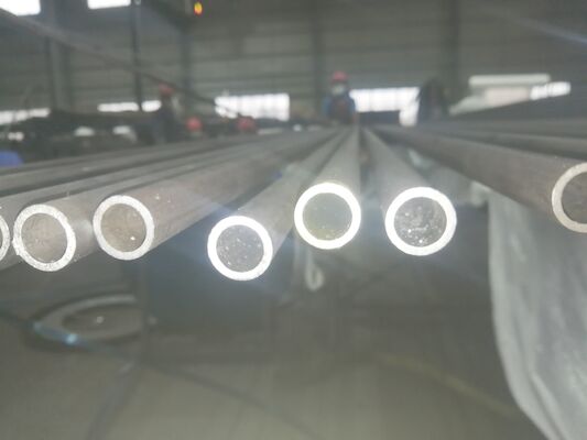 İyi bir fiyat. ASTM A213 T5 Çelik Sınıfı Soğuk Çekilmiş Eşanjör Boruları çevrimiçi